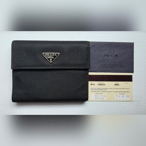 Authentic PRADA Trifold Wallet + Authenticity Card (M170)